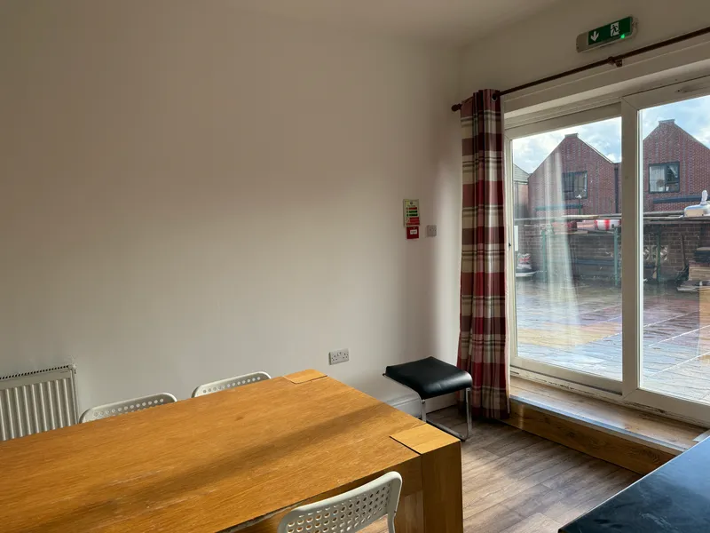 50 Clifford Street, 6 Bedroom student house NG7 3GU - Image 5